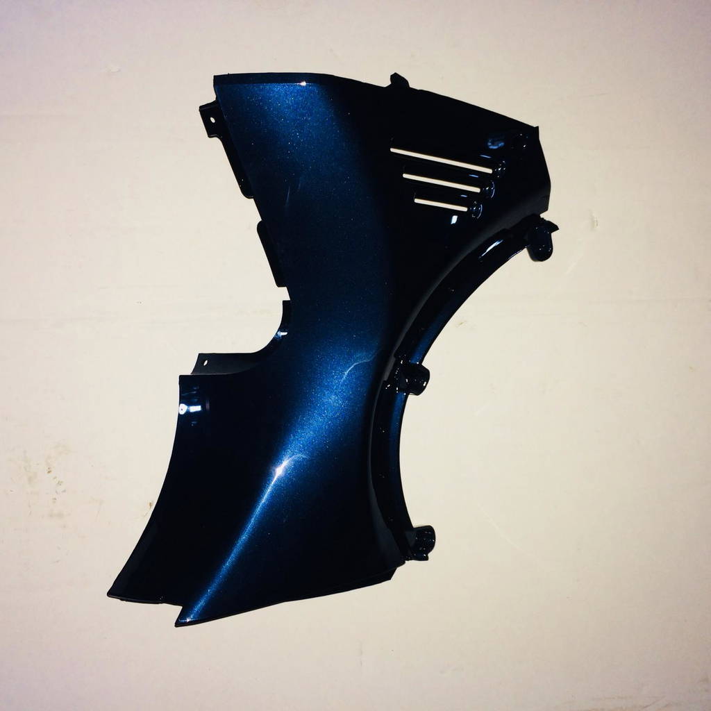 Stmax Milan50 Koltuk Altı Konsol Sağ Plastiği Mavi